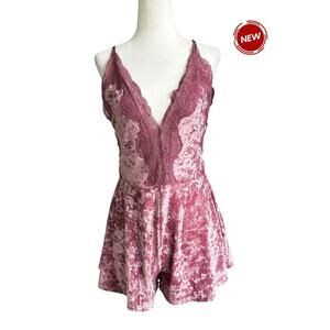 Express Dusty Pink Mini Romper Women's Size XS NWT | 23-14-2